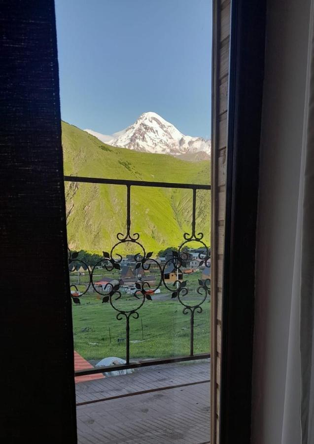 Mountain Flower Cottage Kazbegi Exteriör bild